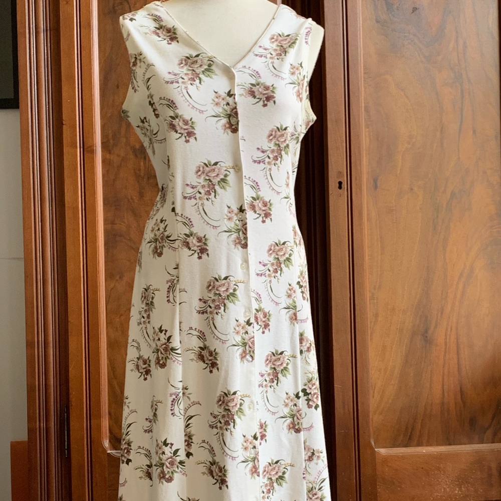 Lauren Brooke White Floral Sundress